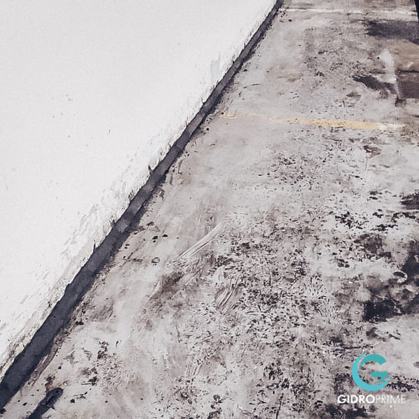 Гидроизоляция примыканий стена-пол в подземном паркинге (13)