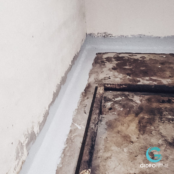 Гидроизоляция примыканий стена-пол в подземном паркинге (15)